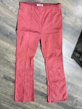 We The Free Penny Pull-on Jeans. Flair sz 28